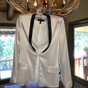 Worn once Aiden Mattox silk ivory blazer